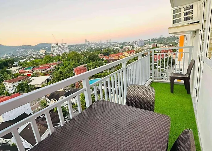 Symfoni Nichols With Spacious Balcony * Cebu